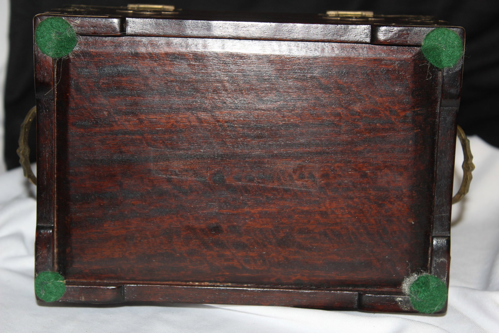 A Vintage Chinese Rosewood and Jade Box - 9