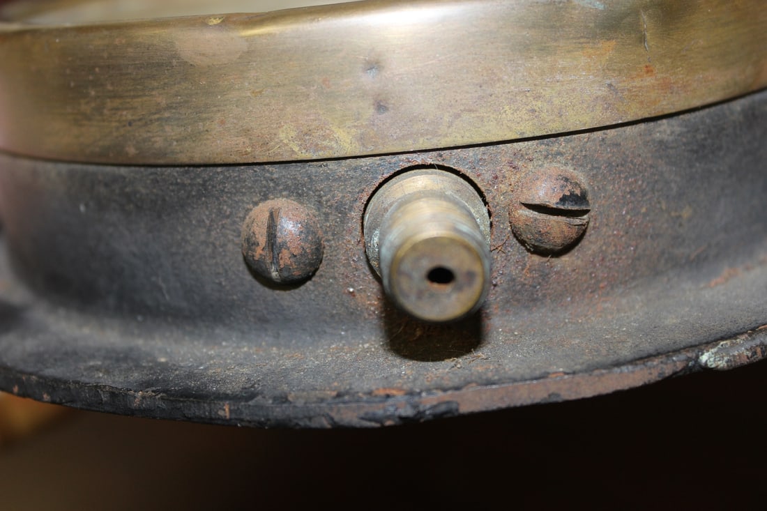 An Antique/Vintage Gauge - 6