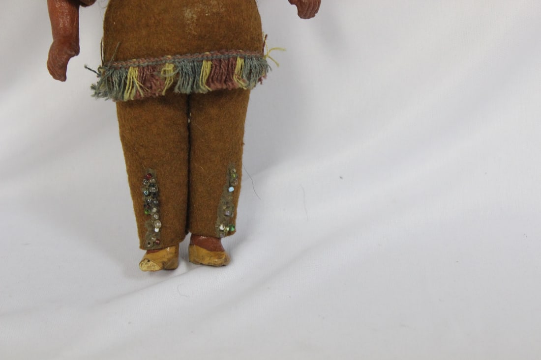 A Vintage Native American Jointed Doll - 3