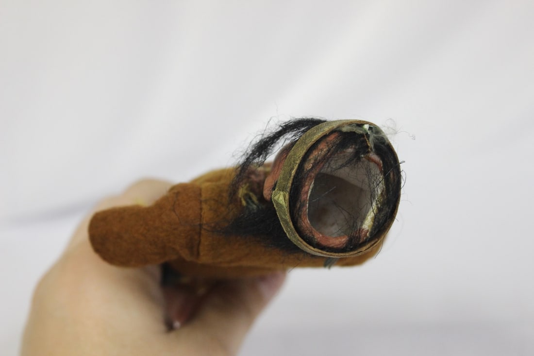 A Vintage Native American Jointed Doll - 5
