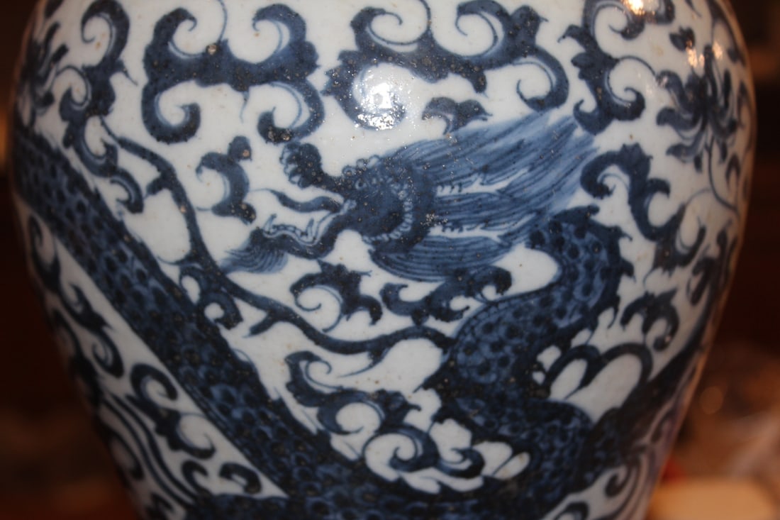 Chinese Blue and White Dragon Vase - 2