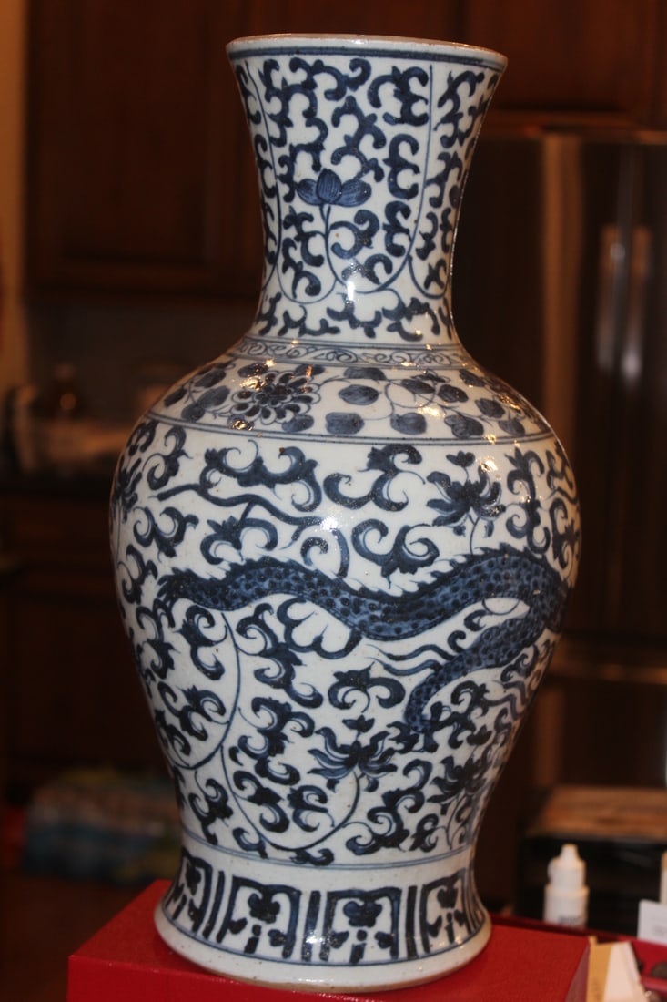 Chinese Blue and White Dragon Vase - 4