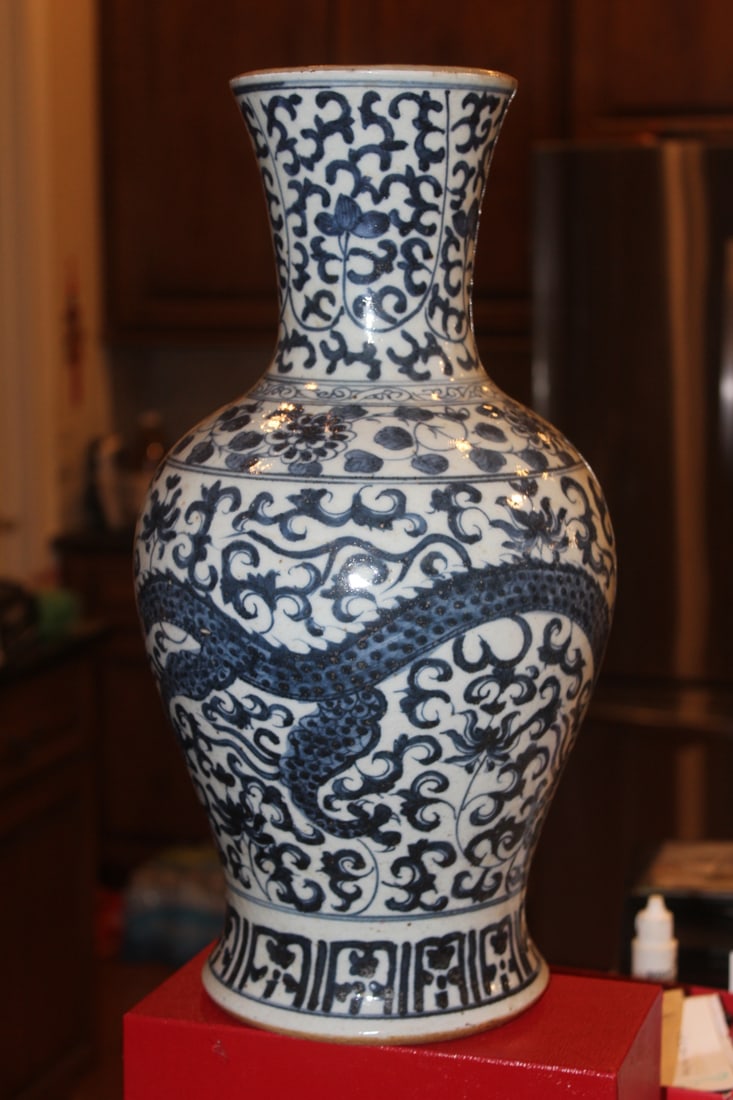 Chinese Blue and White Dragon Vase - 5