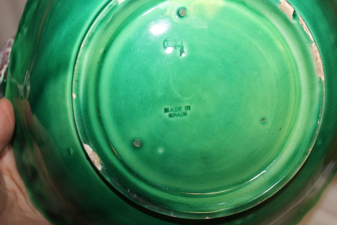 A Majolica Bowl - 8