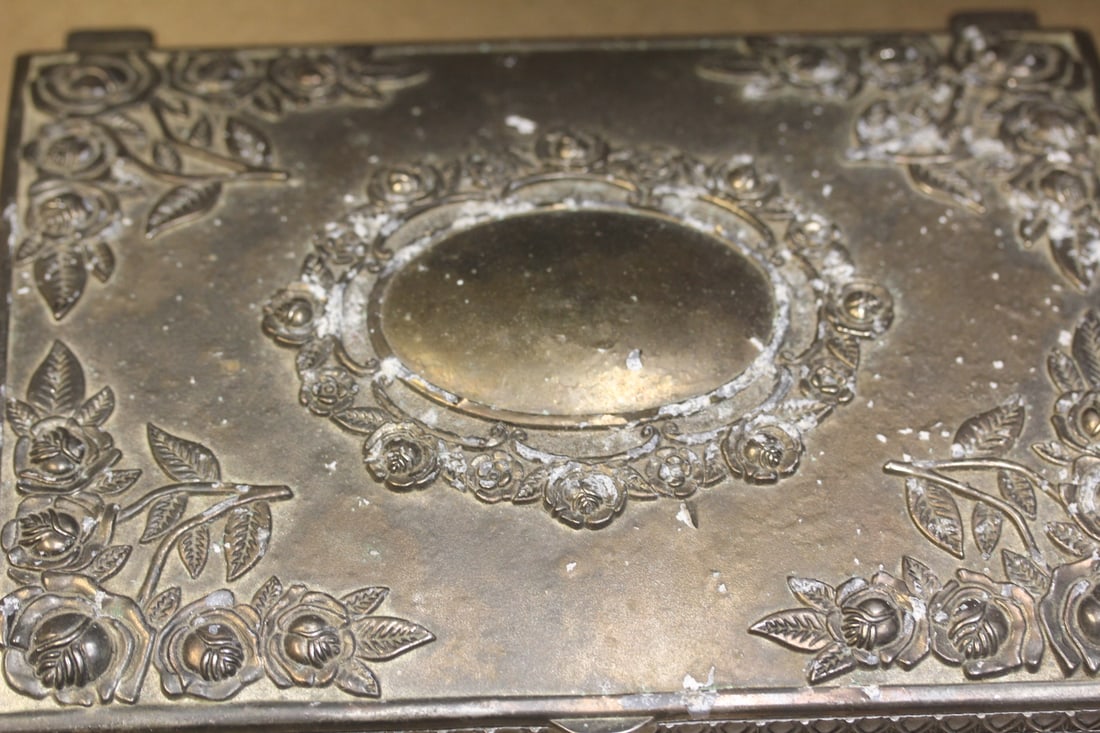 Godinger Ornate Silverplated Box - 2