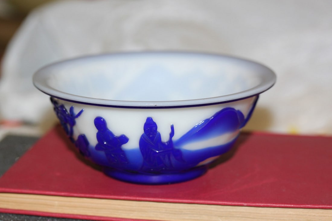 Antique Chinese Blue and White Peking Glass Bowl - 2
