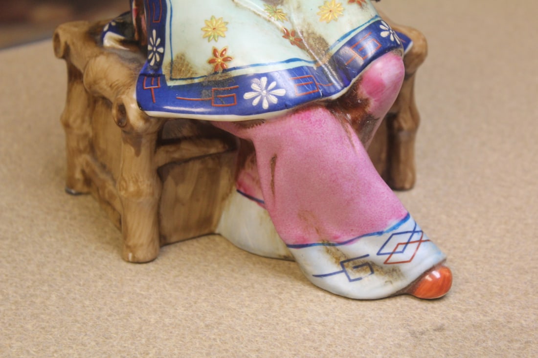 Chinese ceramic lady - 4
