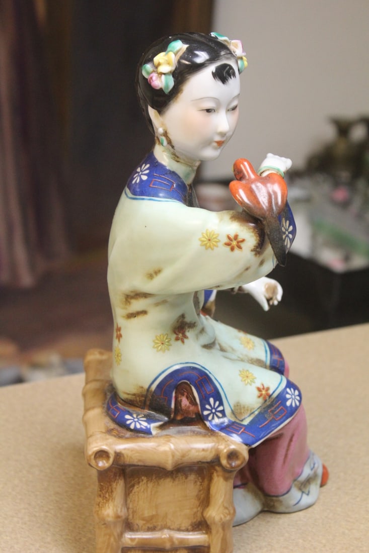 Chinese ceramic lady - 5