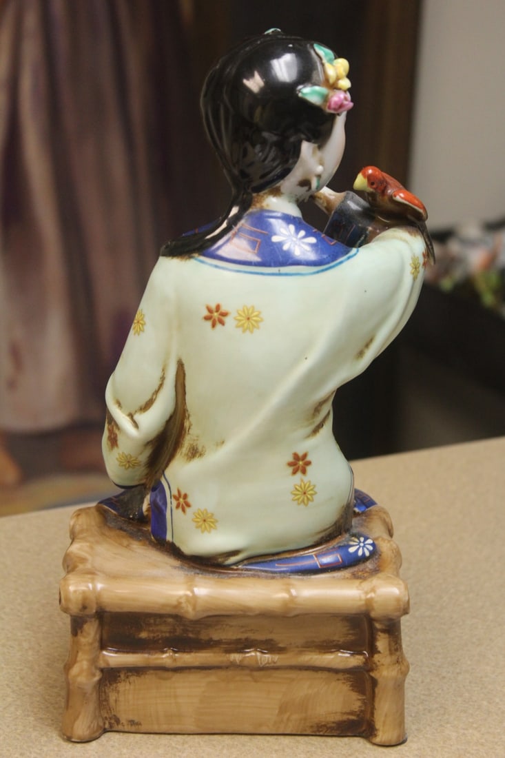 Chinese ceramic lady - 6