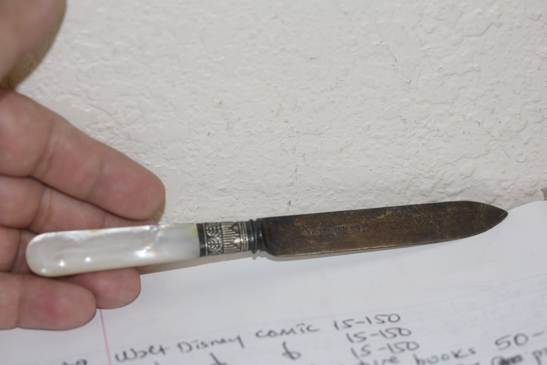 Sterling Mother of Pearl Handle Knife: 6 1/8" long
