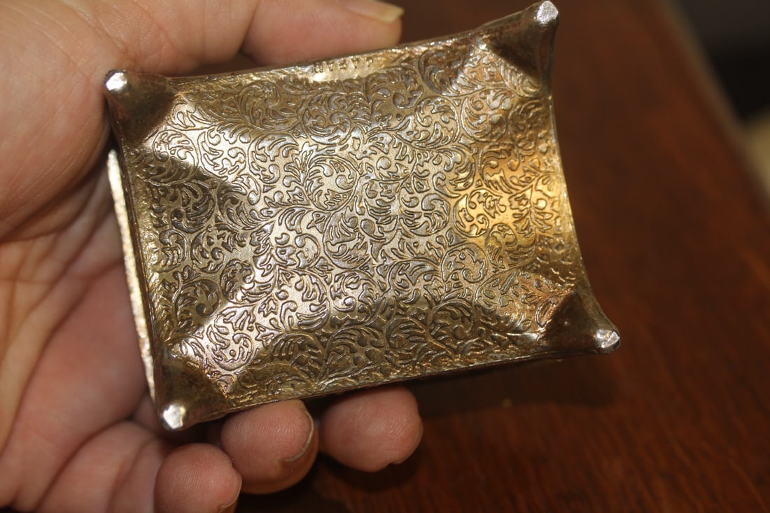 Vintage Metal and Porcelain Trinket Box - 4