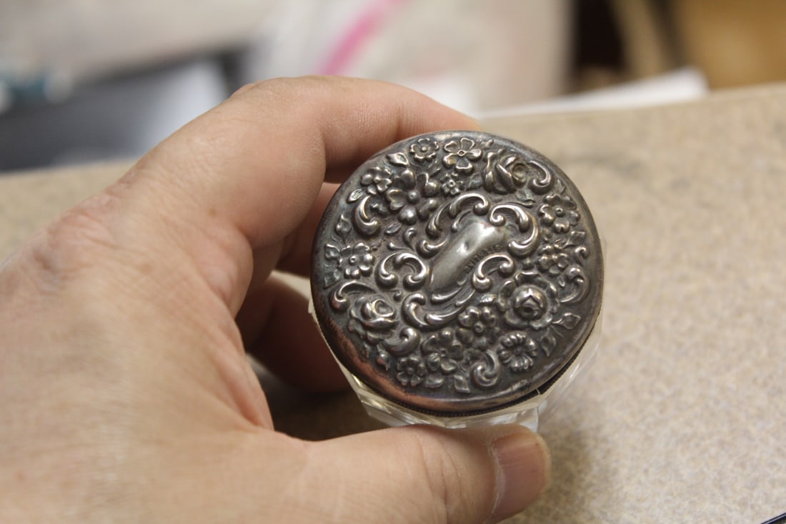 Ornate Sterling Top and Glass Trinket Box - 2
