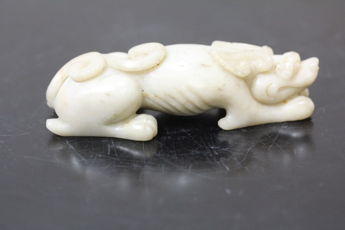 A Carved Chinese Jade Dog - 2