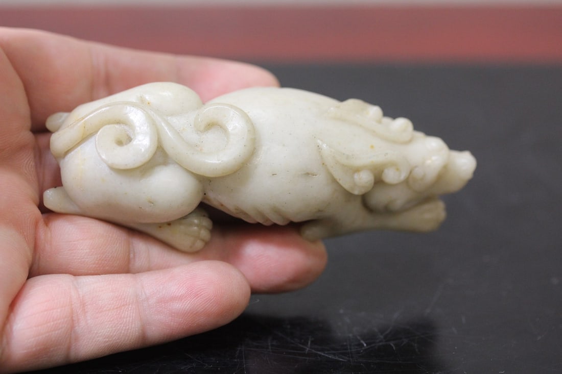 A Carved Chinese Jade Dog - 3