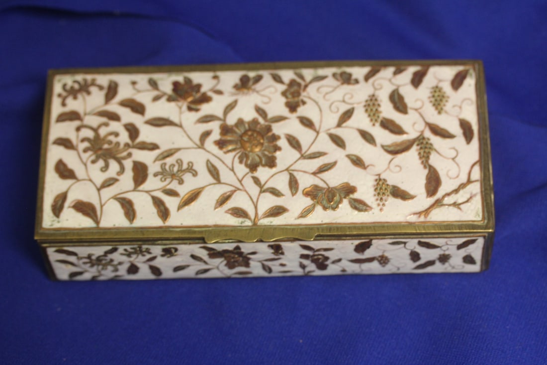 A Chinese Cloisonne Long Box - 2