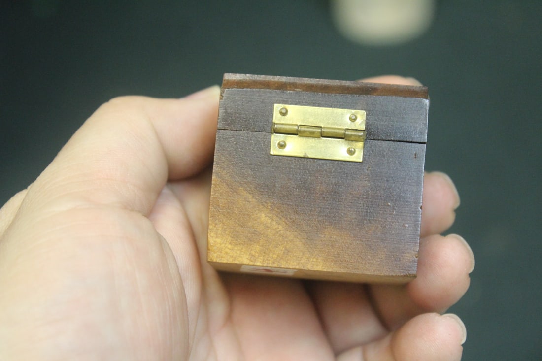 Tiny Vintage Wooden Box - 4