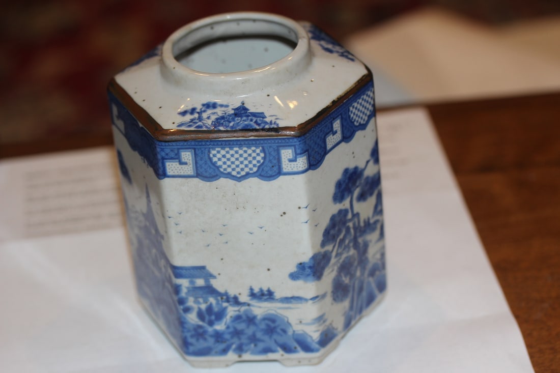 Oriental Motief Blue and White Jar - 2