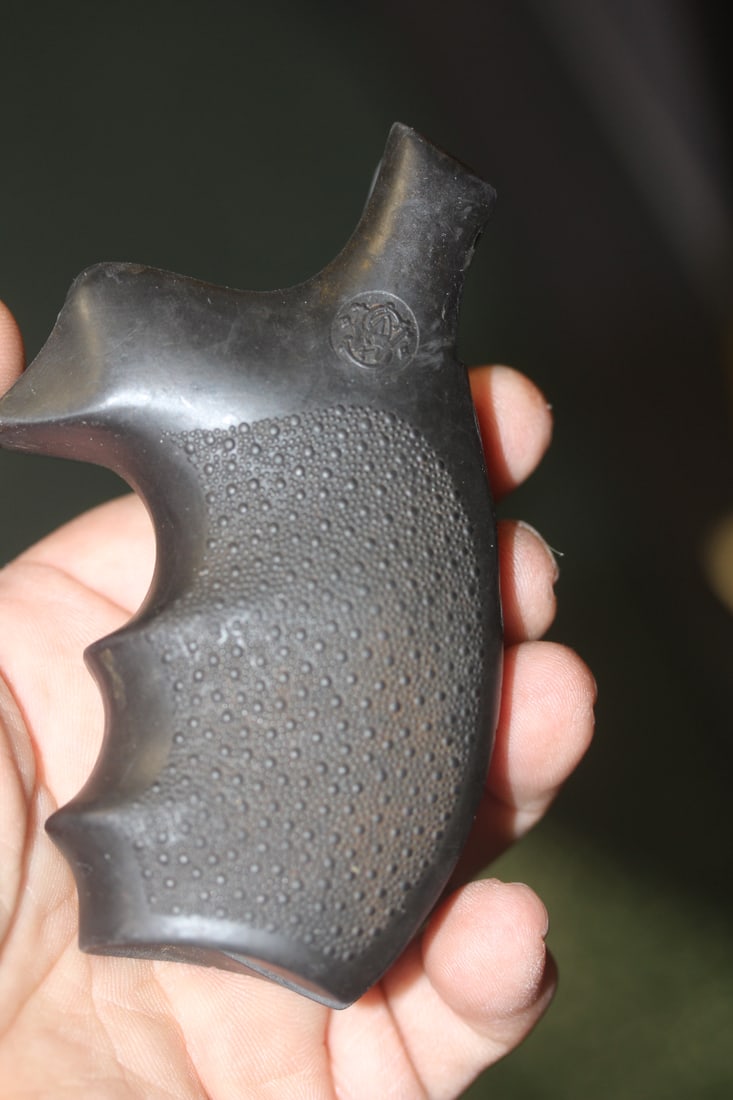 Rubber Pistol Grip - 3
