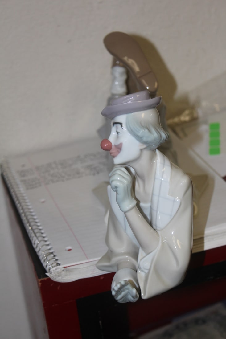 Lladro Clown - 3