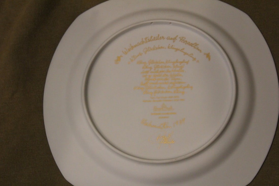Rosenthal Bjorn Wiinblad 1984 Chirstmas Plate - 3