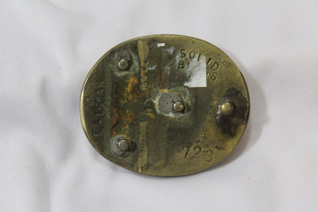 A Vintage Brass Belt Buckle - 2