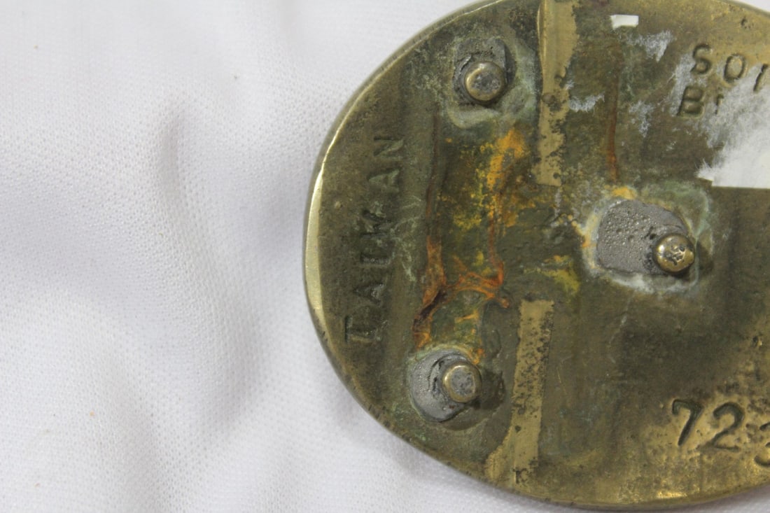 A Vintage Brass Belt Buckle - 3