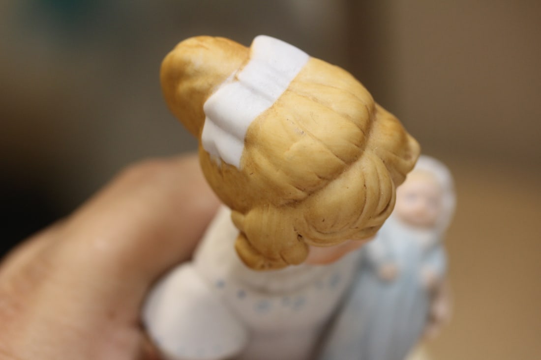 Ceramic Avon Figurine - 5