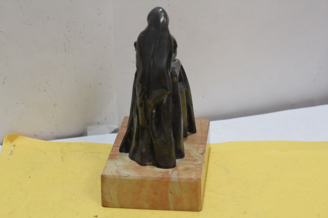 A Rare Statue on Marble Stand - 4