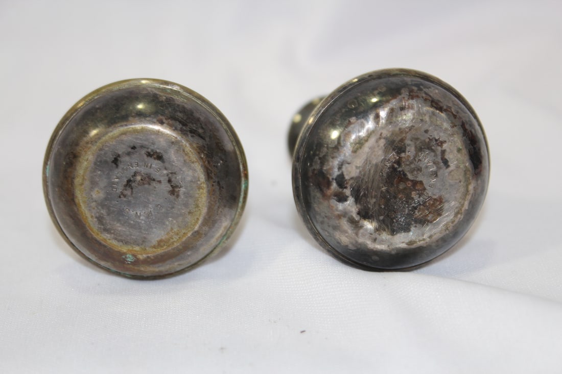 Lot of 2 Silverplated Salt and Pepper Shakers - 4