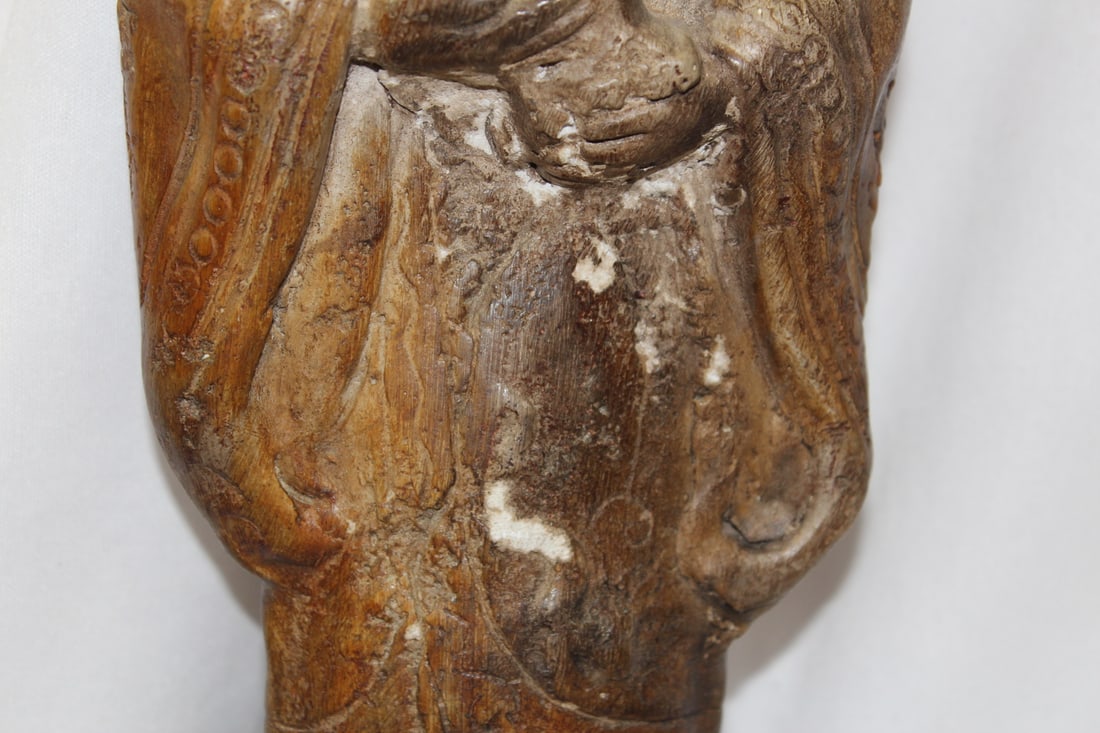 A Vintage Chalk Statue - 4