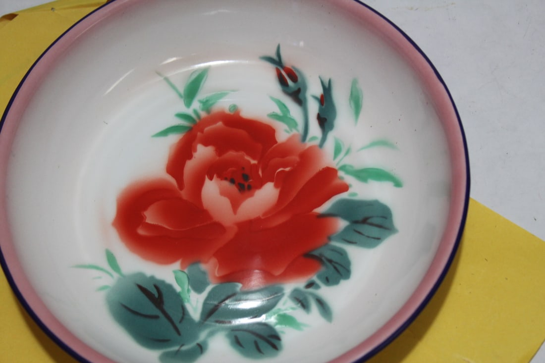 A Chinese Enamel Plate - 3