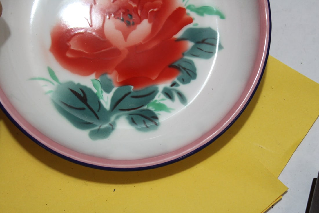 A Chinese Enamel Plate - 4