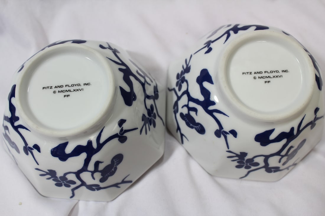 A Pair of Fritz and Floyd Bowls - 3
