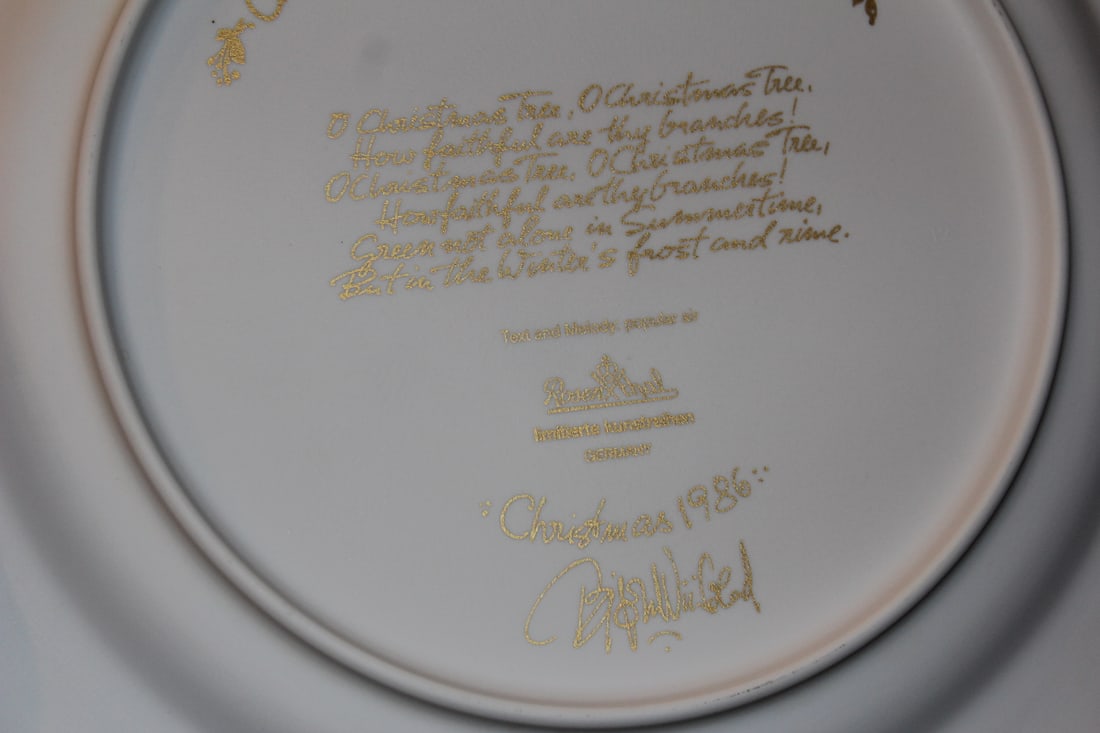 Rosenthal Bjorn Wiinblad 1986 Chirstmas Plate - 3