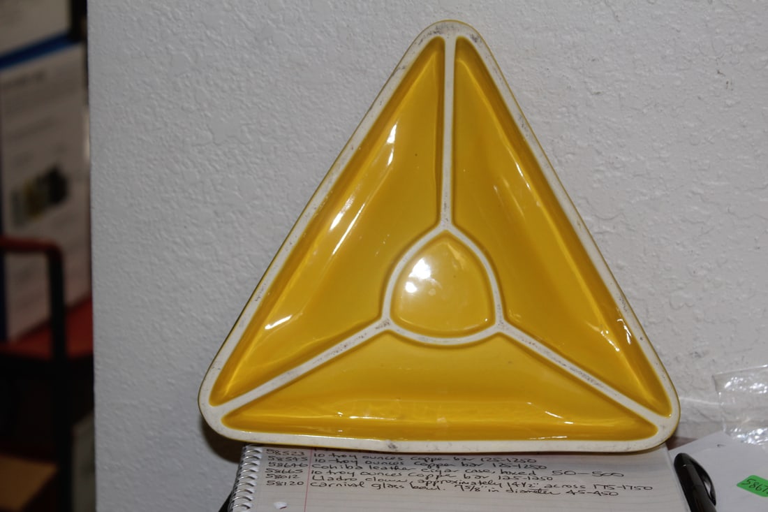 Montecristo Cigar Ceramic Ashtray - 4