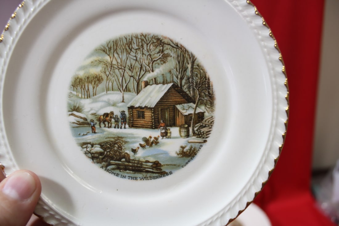 A Set of 4 Currie And Ives Bread Plate - 2
