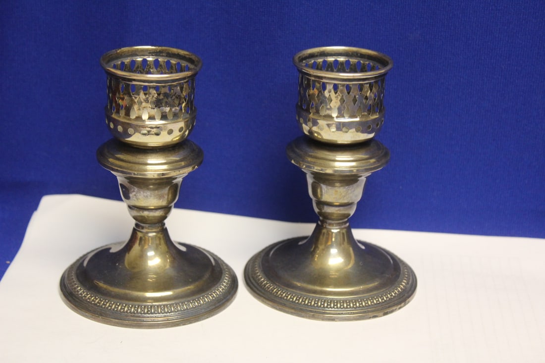 Set of 2 Weighted Sterling Hurricane Lamp Holders - 3