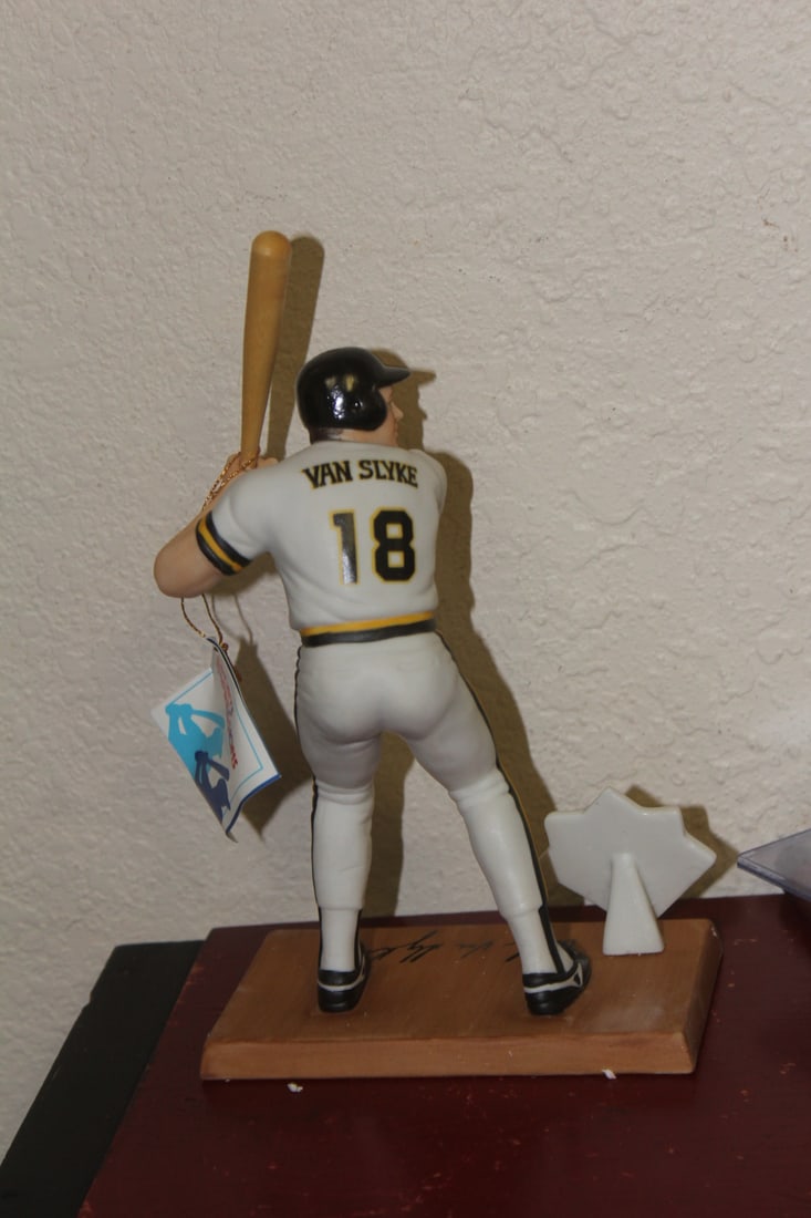 Andy Van Slyke Limited Edition Figurine - 4