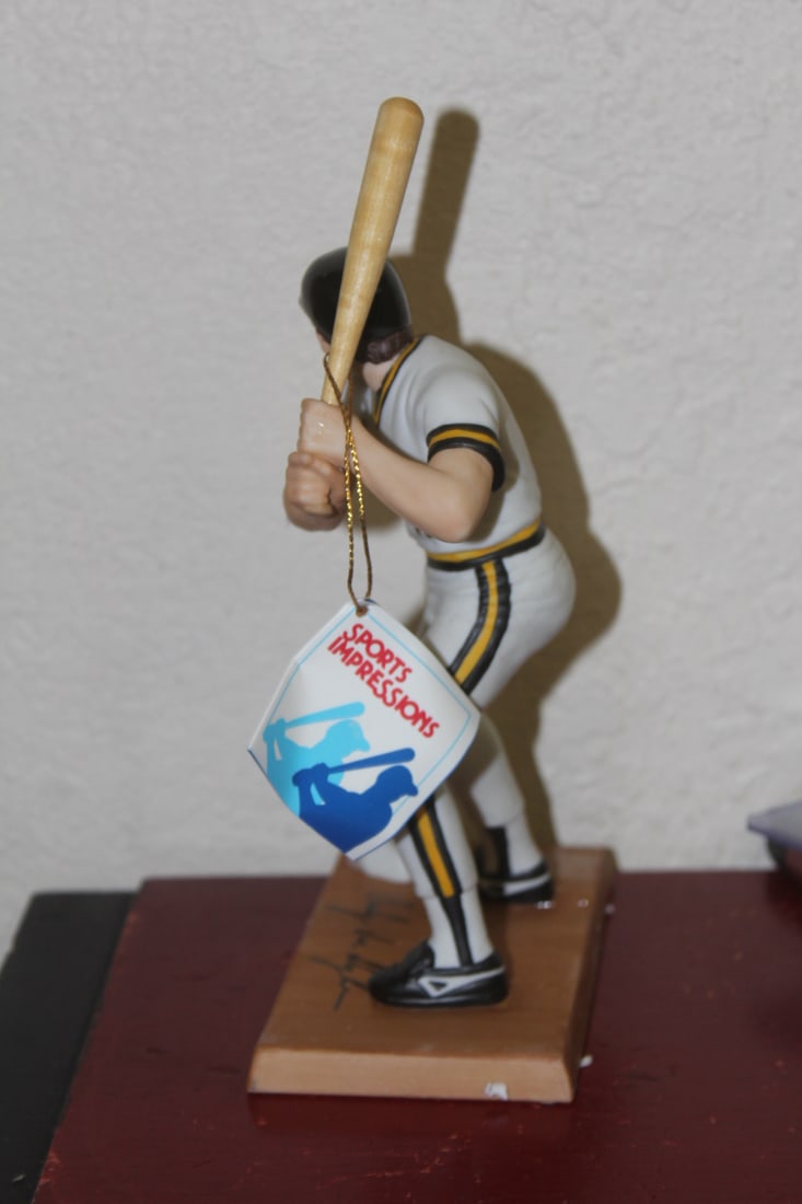 Andy Van Slyke Limited Edition Figurine - 5
