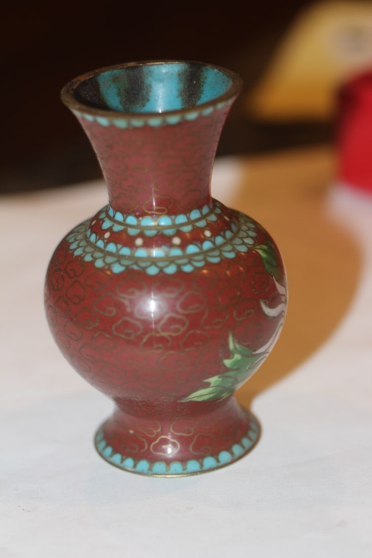 Antique Chinese Cloisonne Small Vase - 2