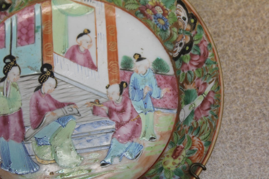 Antique ChineseRose Medallion Plate - 4