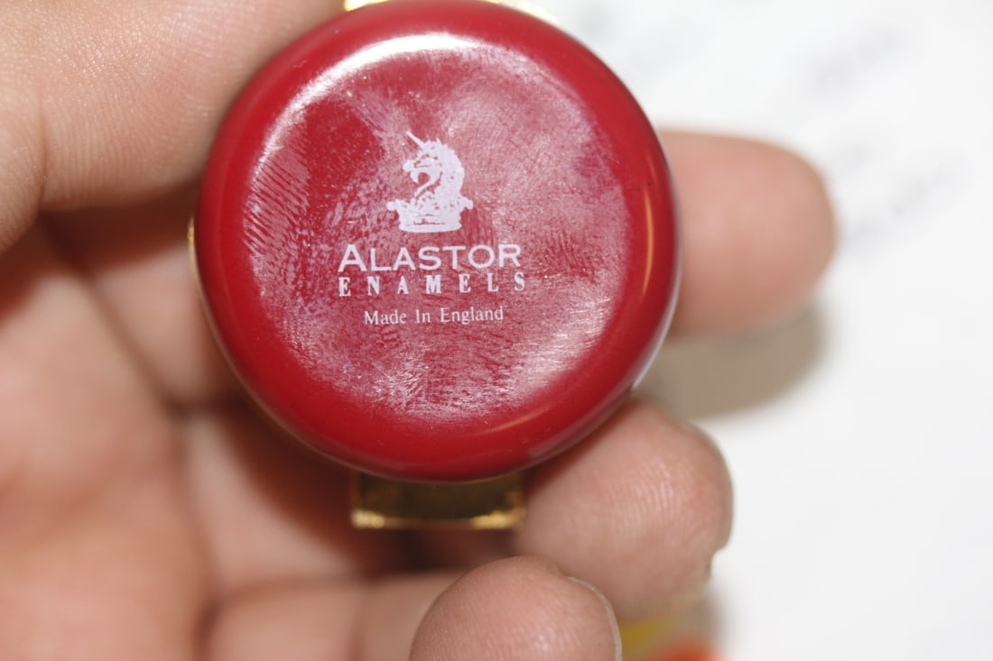 Alastor Cardinal Enamel Trinket Box - 2