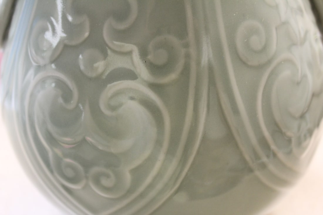 Chinese Celadon Elephant Vase - 3
