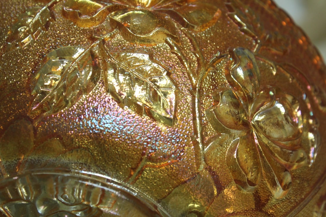 Large Carnival Glass Bowl - 8