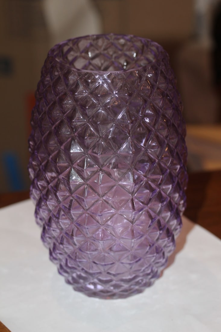 Light Amethyst Glass Vase - 2