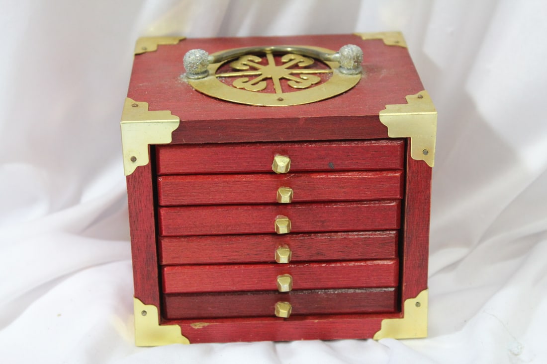 A Set of 6 Oriental Coasters: 4 1/2" wide