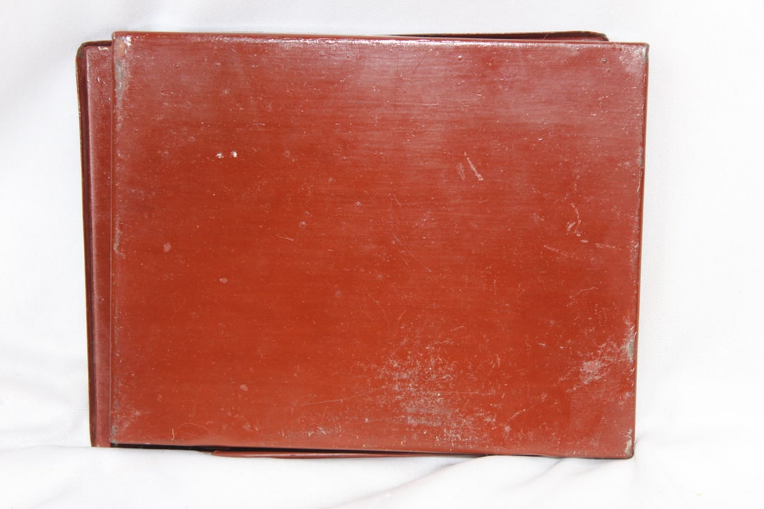 A Vintage Tin Cigarette Box - 3