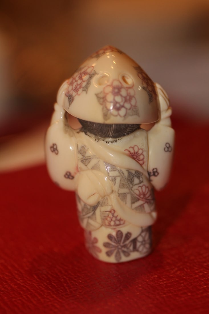 Japanese B o n e Netsuke - 3