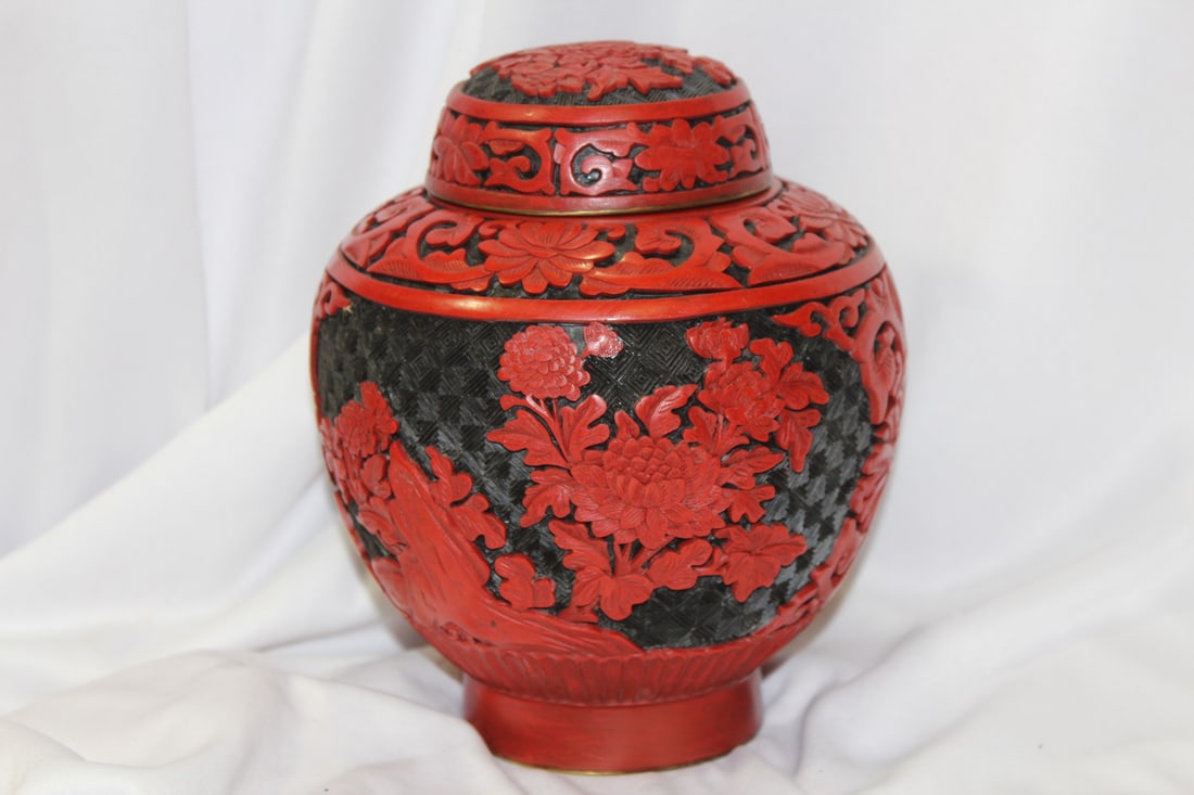 A Chinese Cinnabar on Cloisonne Ginger Jar: 7 1/2" tall