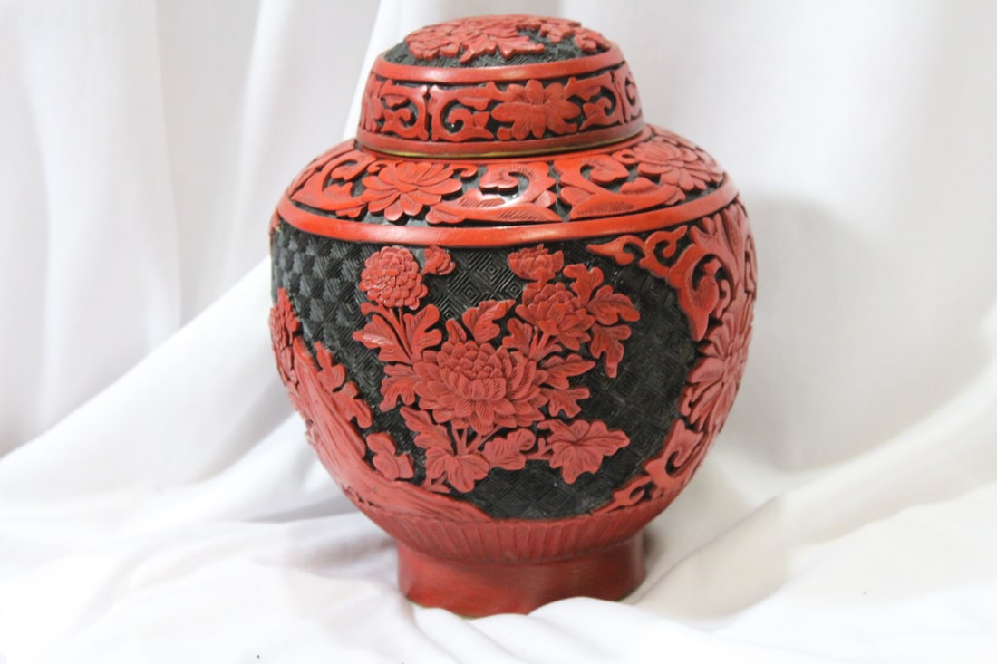 A Chinese Cinnabar on Cloisonne Ginger Jar - 2